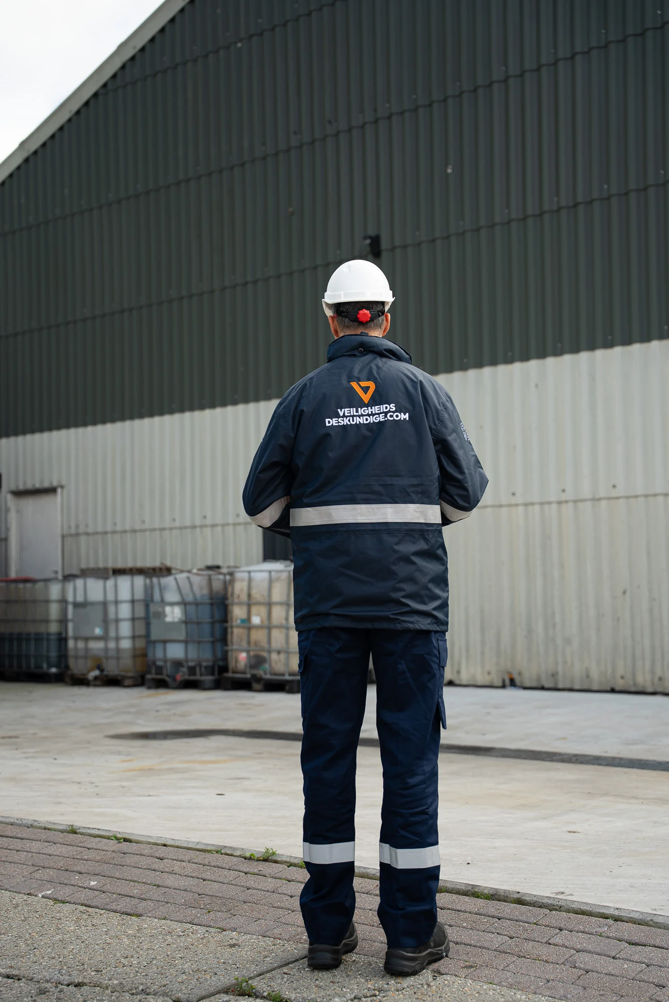 Veiligheidsdeskundige bij industrieterrein